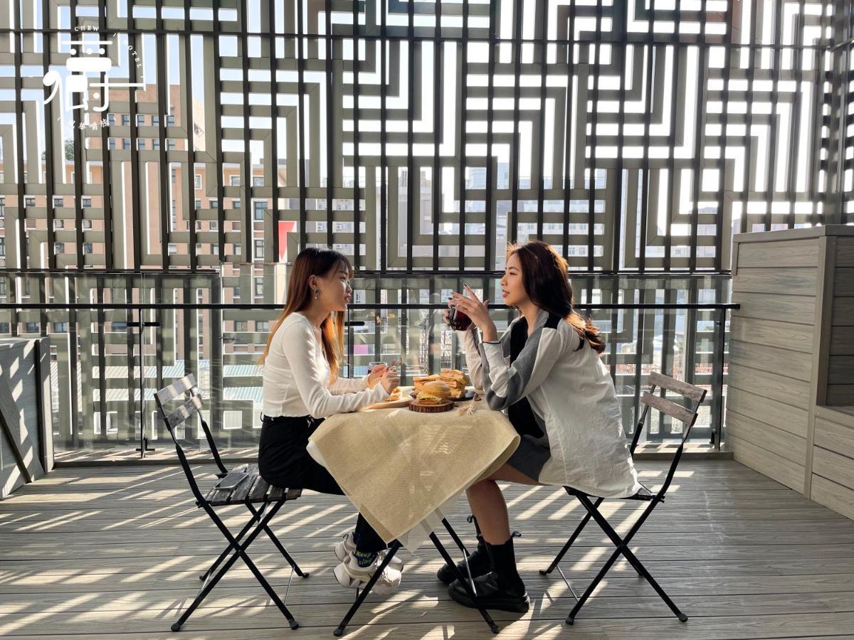 Aroma Chew Hotel Taichung Esterno foto